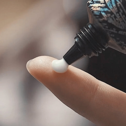 Black Tea Time Reverse Eye Cream - WowSkin Romania